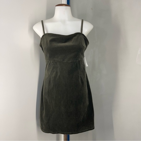 NWT Pacsun Elegant Olive Green Corduroy Dress size Small - Picture 2 of 12